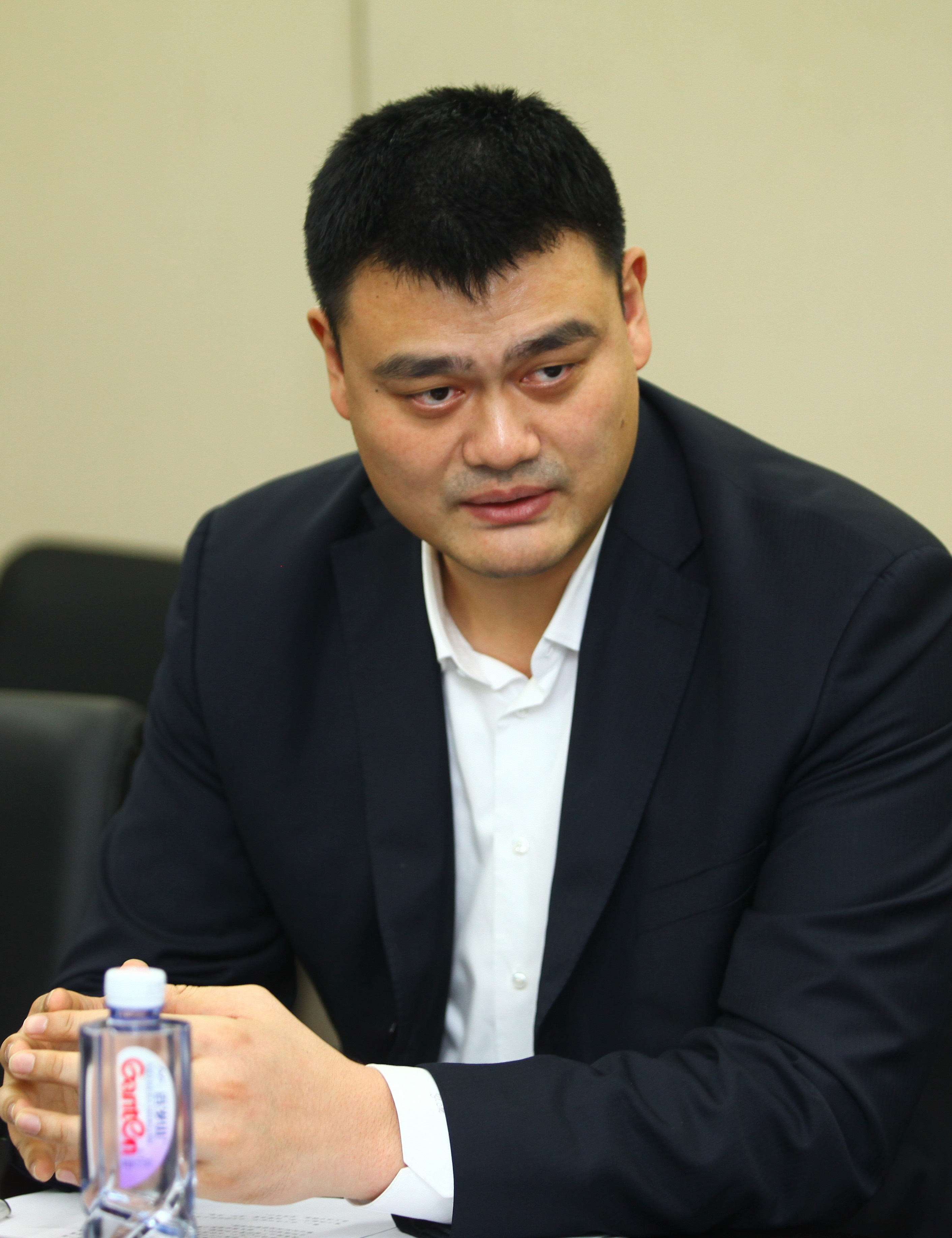配合