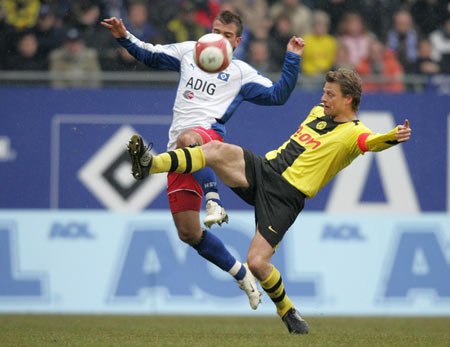 他能根据球 他能根据球