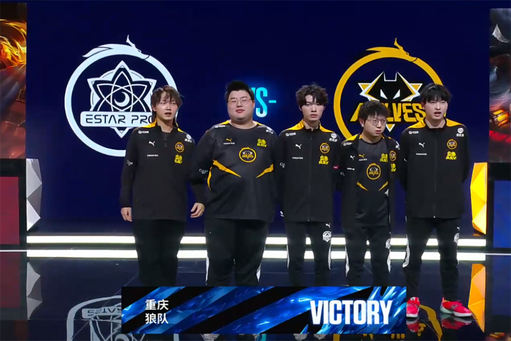 在未来的岁 在未来的岁