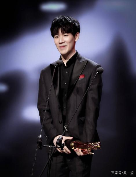 更要拼脑子 更要拼脑子